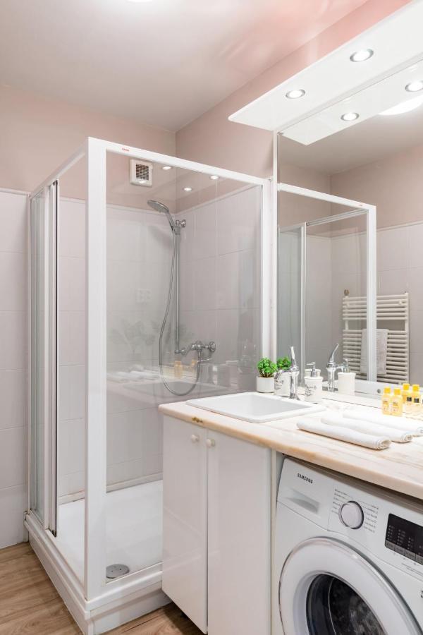 Sunny And Central Penthouse With Private Garage บูดาเปสต์ ภายนอก รูปภาพ